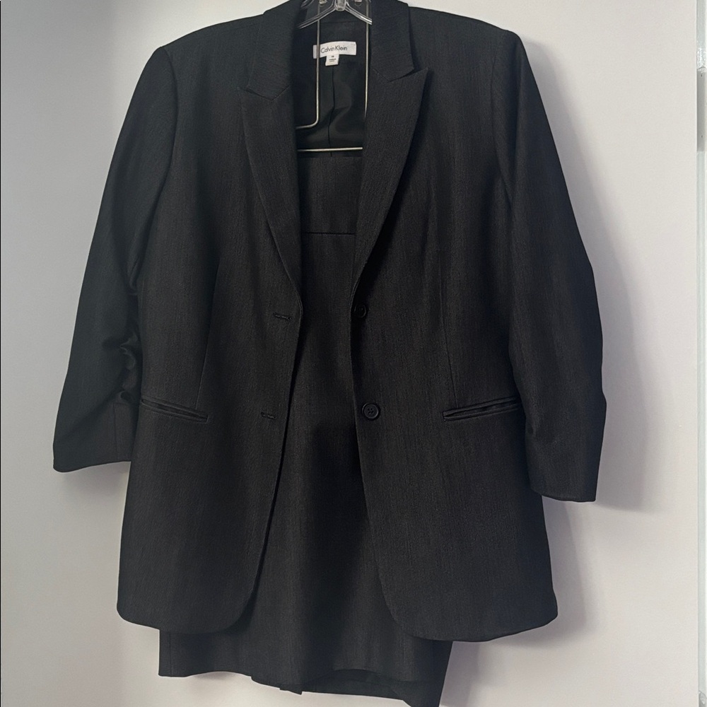 Calvin Klein Size 10 charcoal suit